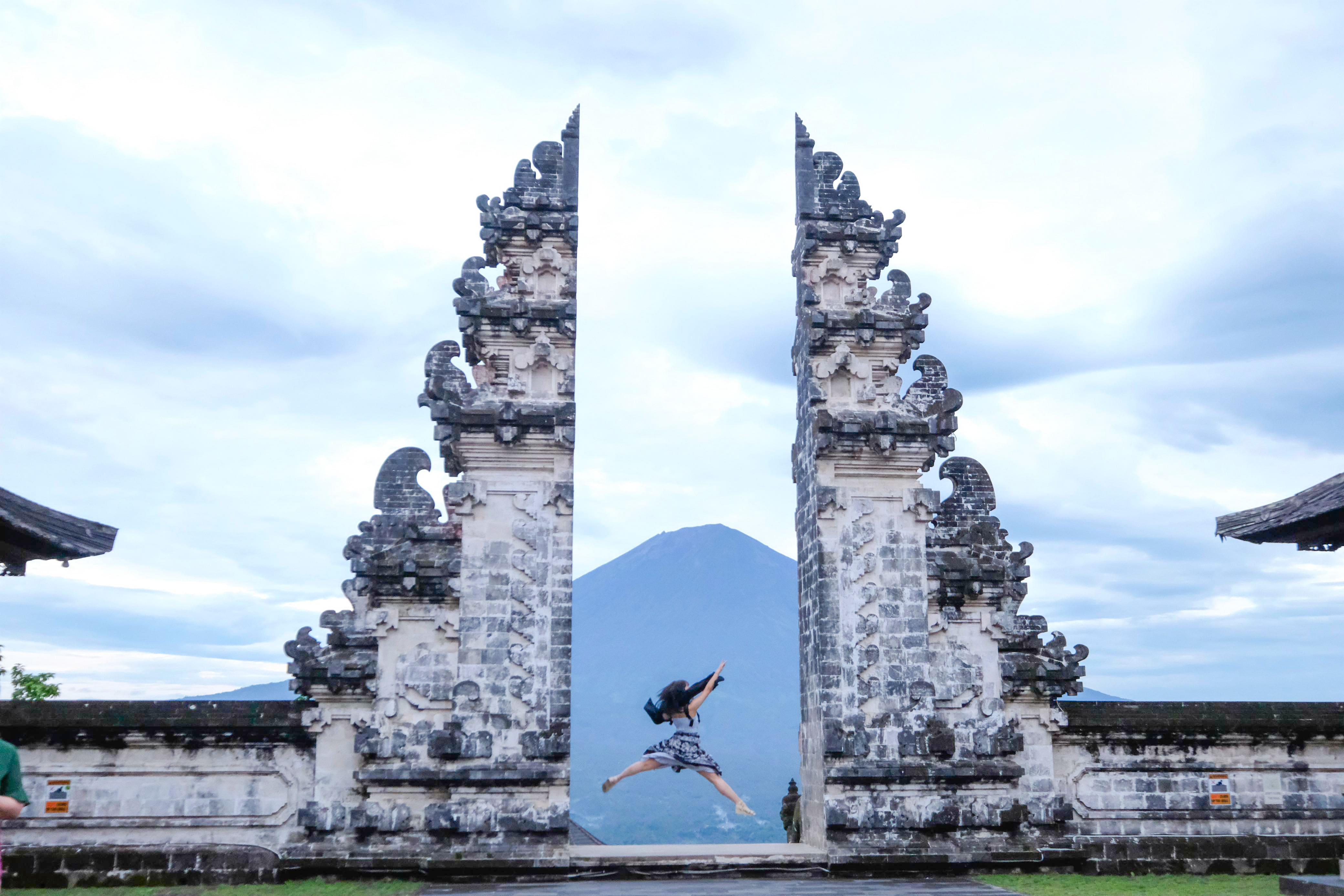 Lempuyang temple
